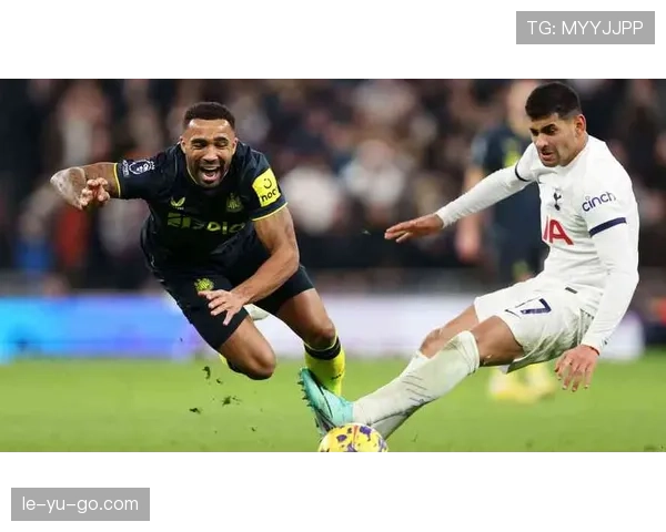 罗梅罗防守出色助力热刺取得新胜利