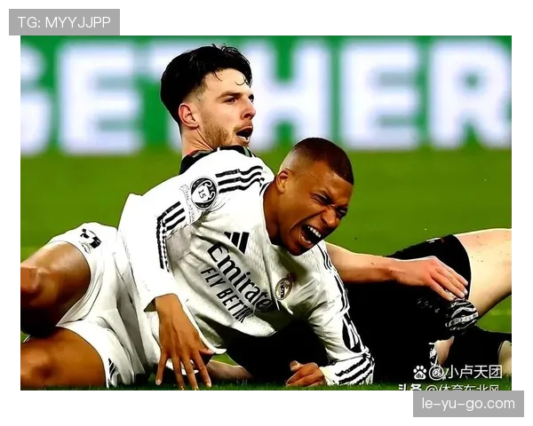 德甲转会市场重磅升级：顶级球星加盟引爆新赛季期待