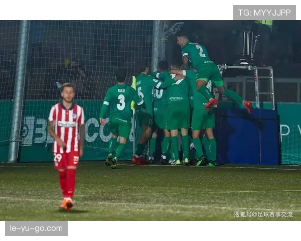 摩纳哥创新逼抢体系引领足球战术新潮流，表现亮眼引关注